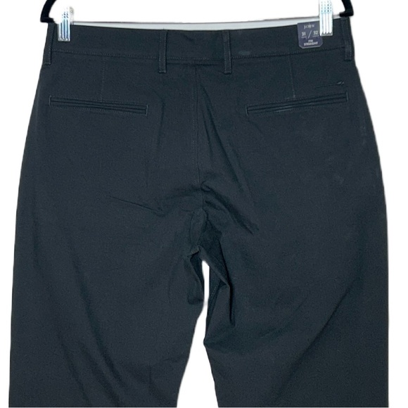 NWT J. Crew: 770™ Straight-fit Tech Pant For Men in Black, Size W31 X L32 - Picture 7 of 15